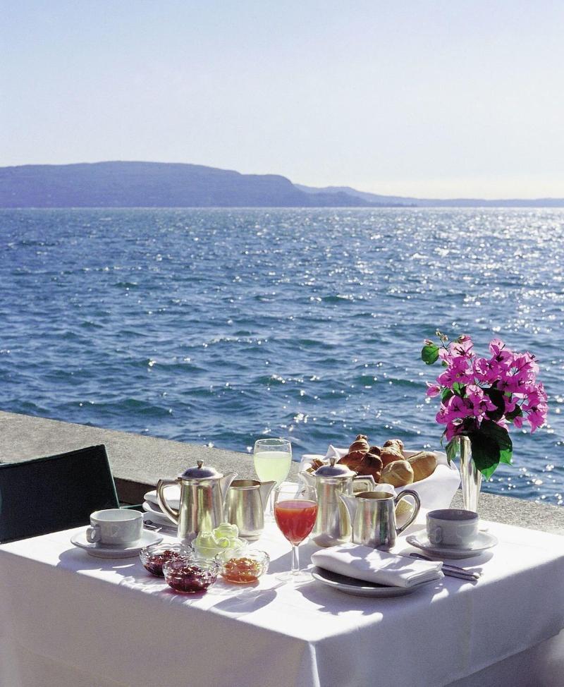 Hotel Monte Baldo E Villa Acquarone Гардоне Ривьера Экстерьер фото