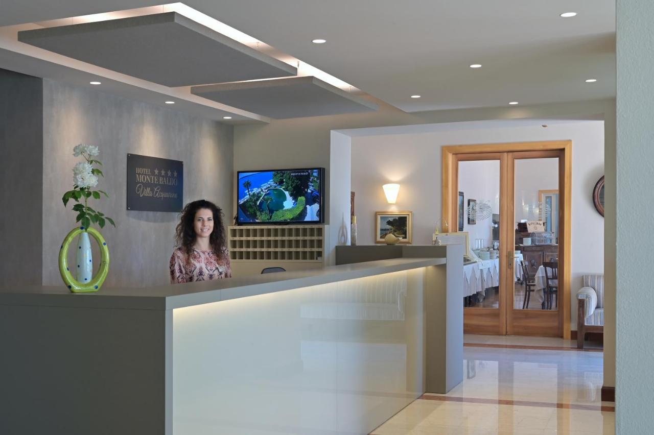 Hotel Monte Baldo E Villa Acquarone Гардоне Ривьера Экстерьер фото